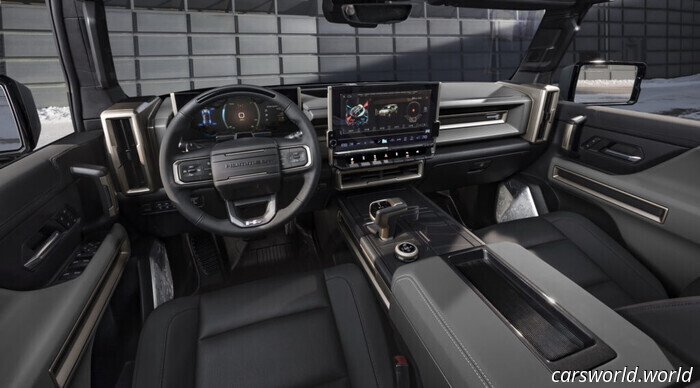 You Can Purchase a New BMW With the Discounts GMC Dealers Are Offering on the Hummer EV | Carscoops